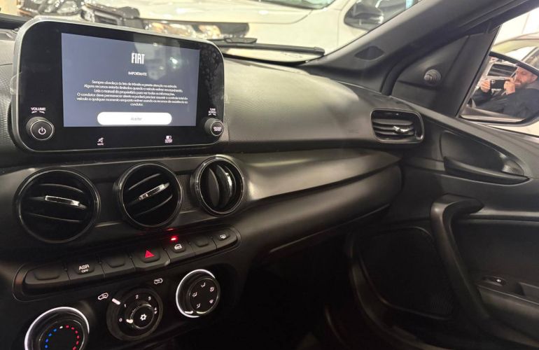 Fiat Argo 1.0 Firefly Drive - Foto #8