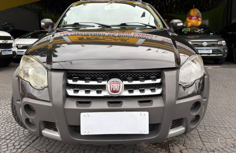 Fiat Strada 1.8 MPi Adventure Locker CE 16v - Foto #3