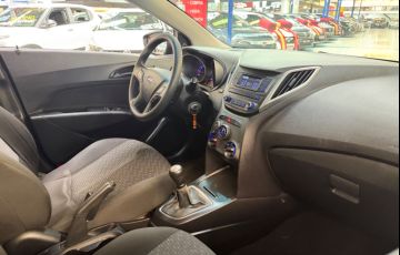 Hyundai Hb20 1.0 Unique 12v - Foto #10