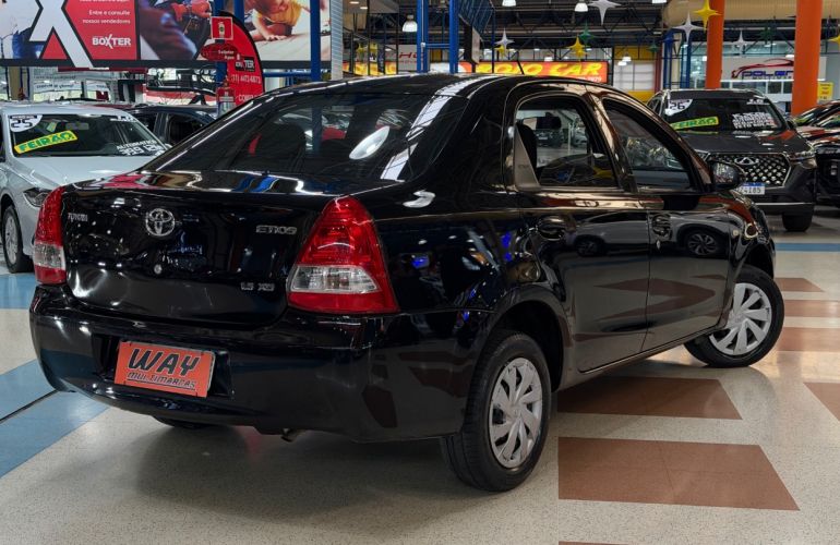 Toyota Etios 1.5 Xs Sedan 16v - Foto #6