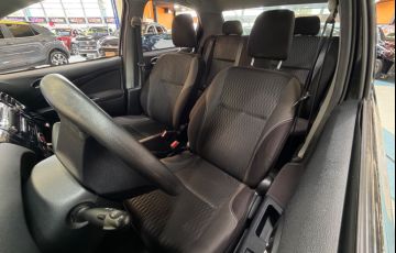 Toyota Etios 1.5 Xs Sedan 16v - Foto #9