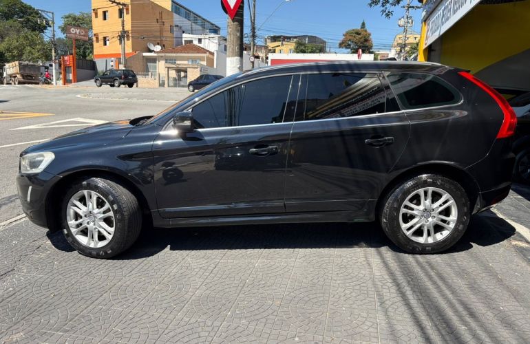 Volvo Xc60 2.0 T5 Comfort FWD Turbo - Foto #4