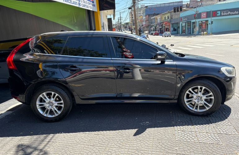 Volvo Xc60 2.0 T5 Comfort FWD Turbo - Foto #5
