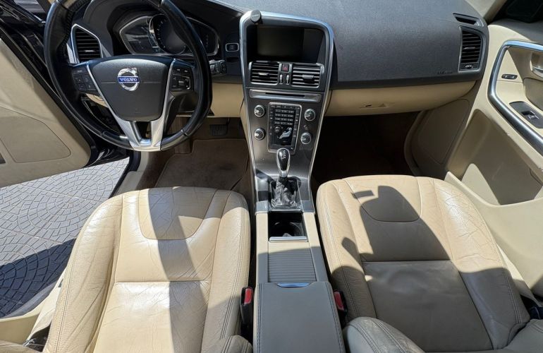 Volvo Xc60 2.0 T5 Comfort FWD Turbo - Foto #7