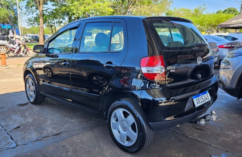 Volkswagen Fox 1.0 8V (Flex) - Foto #3