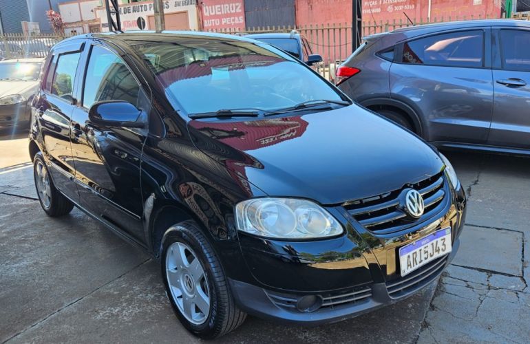 Volkswagen Fox 1.0 8V (Flex) - Foto #4