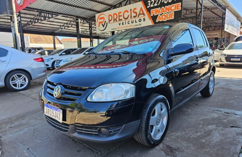 Volkswagen Fox 1.0 8V (Flex) - Foto #10