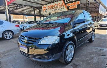 Volkswagen Fox 1.0 8V (Flex) - Foto #10