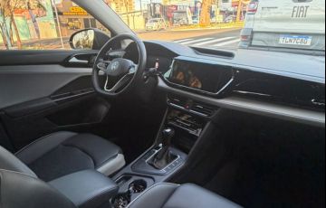 Volkswagen Taos 250 TSi Comfortline - Foto #9