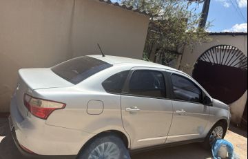 Fiat Grand Siena Essence 1.6 16V (Flex)