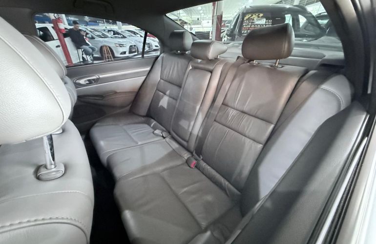 Honda Civic 1.8 Exs 16v - Foto #8