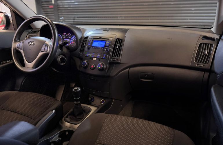 Hyundai I30 2.0 MPi 16v - Foto #9