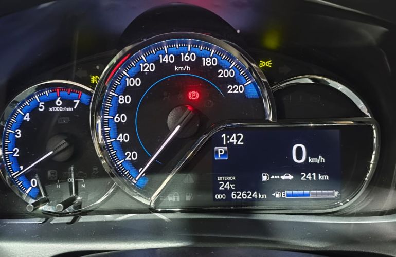 Toyota Yaris 1.5 16V Sedan Xls Multidrive - Foto #4