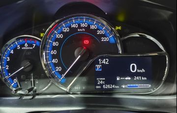 Toyota Yaris 1.5 16V Sedan Xls Multidrive - Foto #4