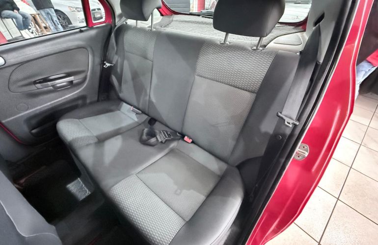 Volkswagen Gol 1.6 Mi 8V G.v - Foto #8