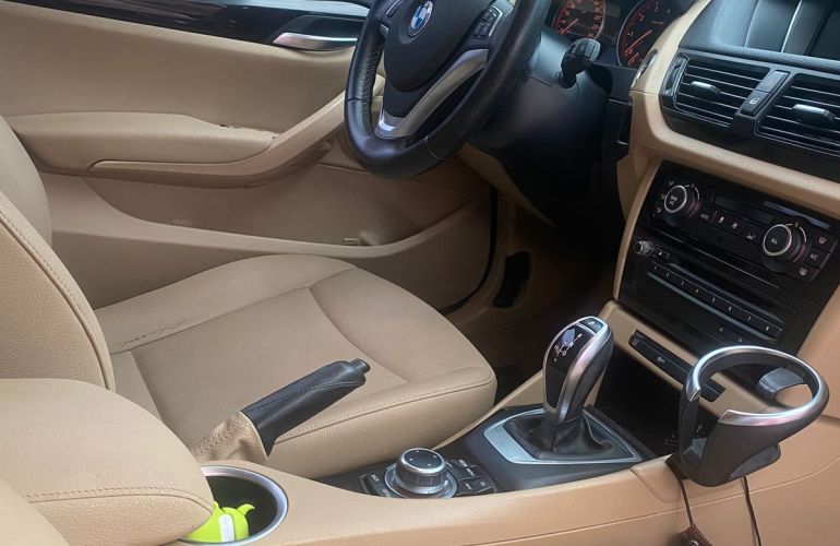 BMW X1 2.0 sDrive20i (Aut) - Foto #7