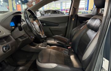 Chevrolet Cobalt 1.4 MPFi LTZ 8v - Foto #6