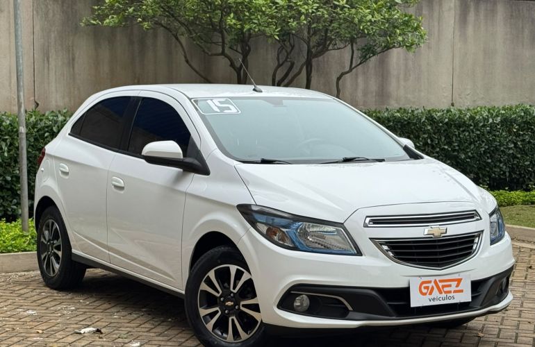 Chevrolet Onix 1.4 MPFi LTZ 8v - Foto #3