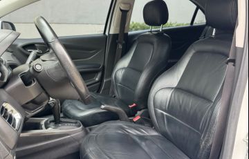 Chevrolet Onix 1.4 MPFi LTZ 8v - Foto #9