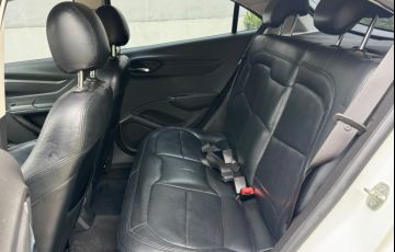Chevrolet Onix 1.4 MPFi LTZ 8v - Foto #10