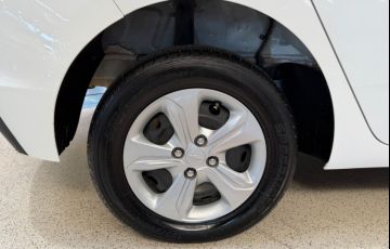 Chevrolet Onix 1.0 - Foto #3