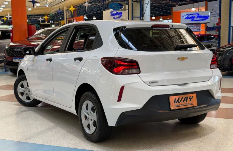 Chevrolet Onix 1.0 - Foto #6