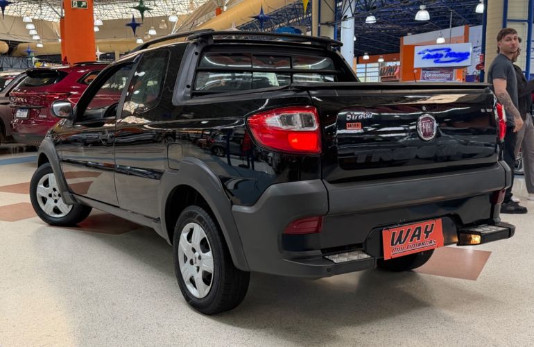 Fiat Strada 1.6 MPi Trekking CD 16v - Foto #5