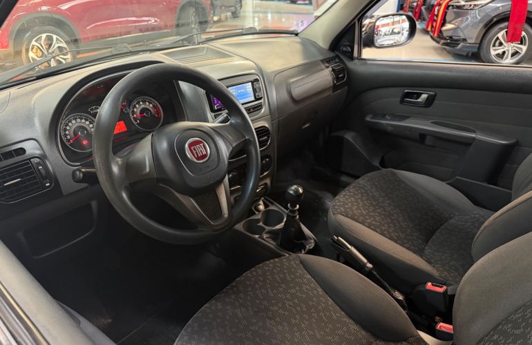 Fiat Strada 1.6 MPi Trekking CD 16v - Foto #8
