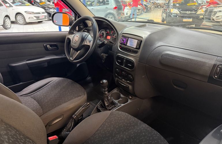 Fiat Strada 1.6 MPi Trekking CD 16v - Foto #9