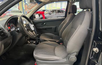 Fiat Strada 1.6 MPi Trekking CD 16v - Foto #10