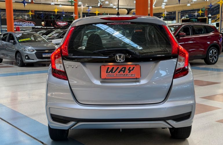 Honda Fit 1.5 DX 16v - Foto #5