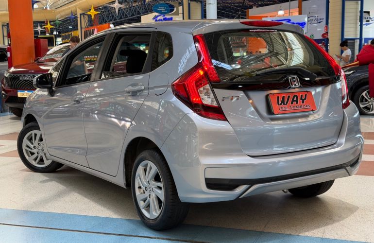 Honda Fit 1.5 DX 16v - Foto #7