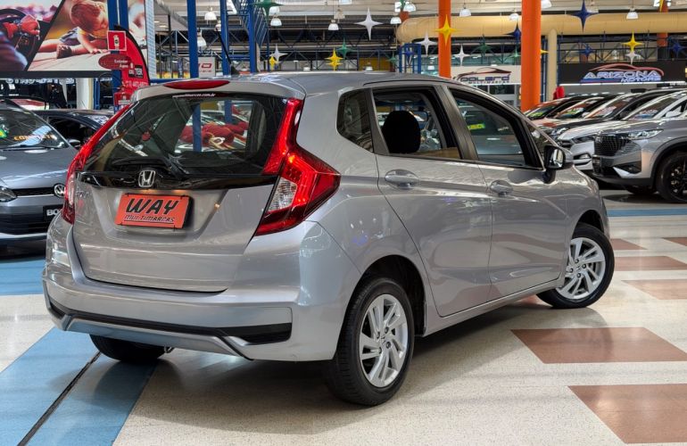 Honda Fit 1.5 DX 16v - Foto #8