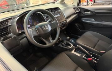 Honda Fit 1.5 DX 16v - Foto #9