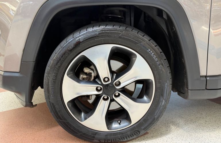 Jeep Compass 2.0 16V Longitude - Foto #3