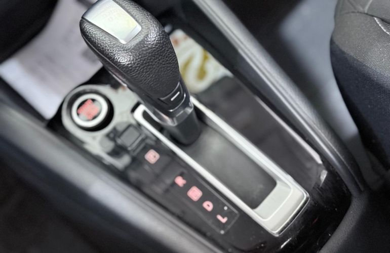 Nissan Kicks 1.6 16V Advance - Foto #8