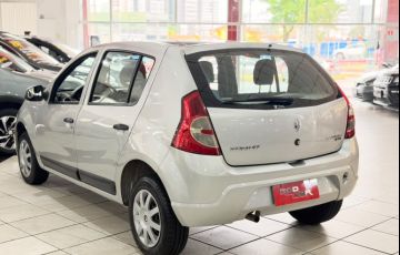 Renault Sandero 1.0 Expression 16v - Foto #5