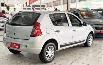Renault Sandero 1.0 Expression 16v - Foto #7