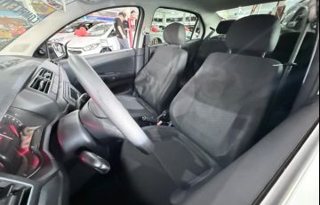 Volkswagen Voyage 1.0 12v MPi Totalflex - Foto #7