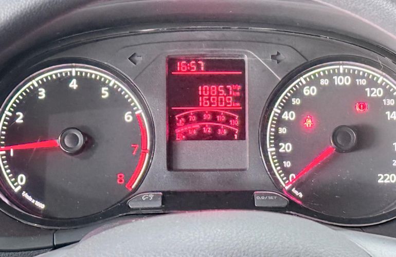 Volkswagen Voyage 1.0 12v MPi Totalflex - Foto #10