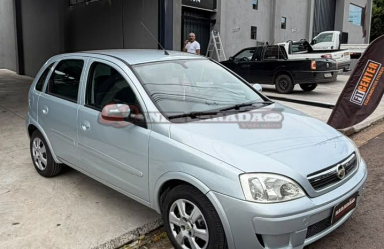 Chevrolet Corsa 1.4 MPFi Premium Sedan 8v - Foto #3