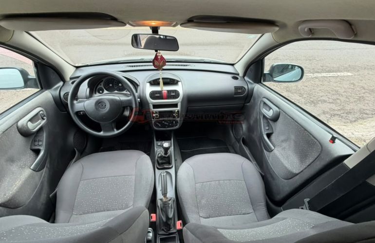 Chevrolet Corsa 1.4 MPFi Premium Sedan 8v - Foto #10