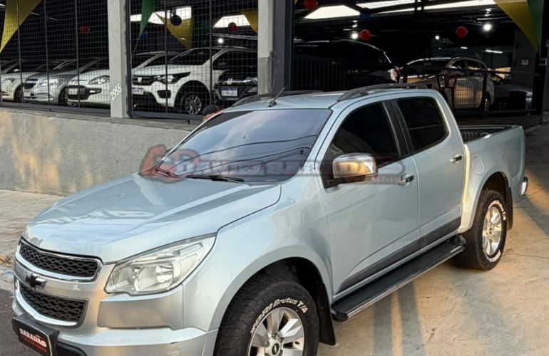 Chevrolet S10 2.4 LT 4x2 CD 8v - Foto #2