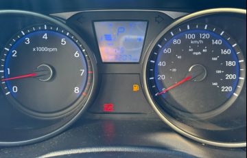 Hyundai Ix35 2.0 MPi 4x2 16v - Foto #9