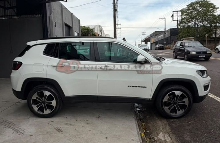 Jeep Compass 2.0 16V Longitude 4x4 - Foto #4
