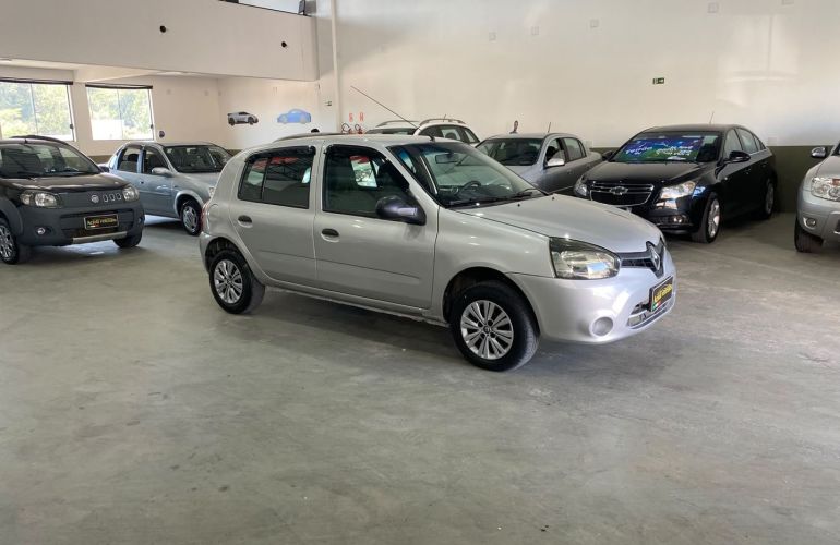Renault Clio 1.0 Expression 16V Flex 4p Manual - Foto #5