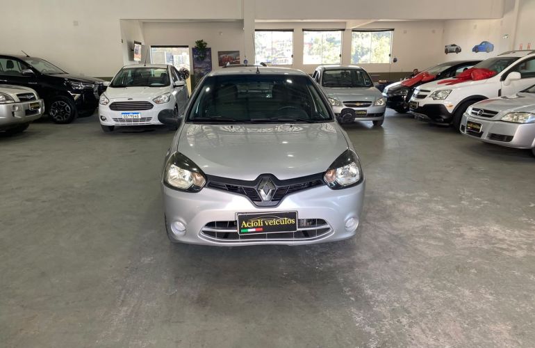 Renault Clio 1.0 Expression 16V Flex 4p Manual - Foto #6