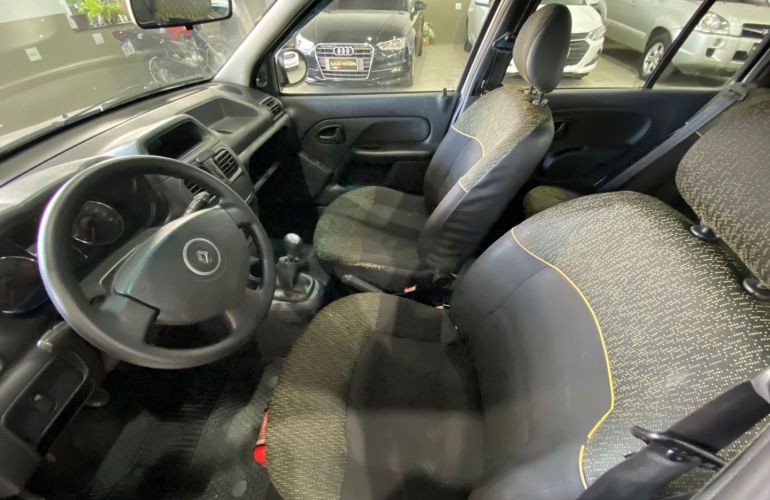 Renault Clio 1.0 Expression 16V Flex 4p Manual - Foto #7