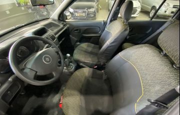 Renault Clio 1.0 Expression 16V Flex 4p Manual - Foto #10