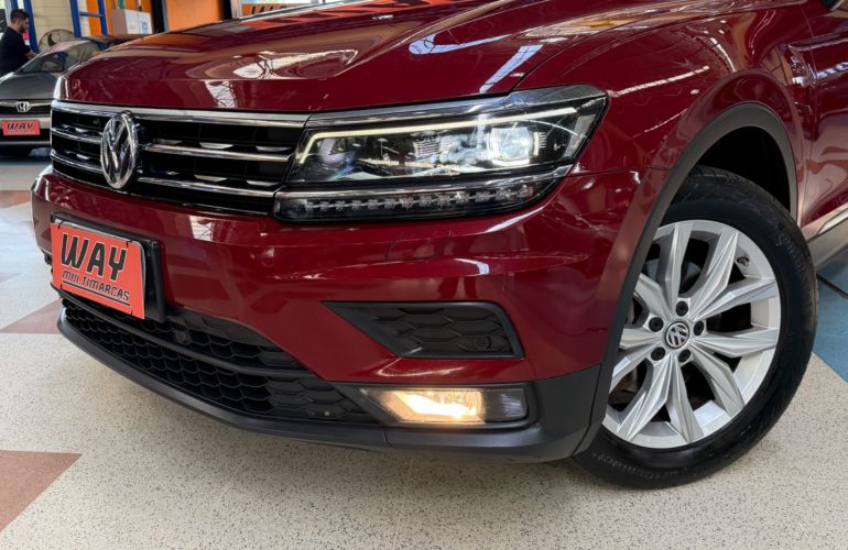 Volkswagen Tiguan 1.4 250 TSi Total Allspace Comfortline - Foto #2